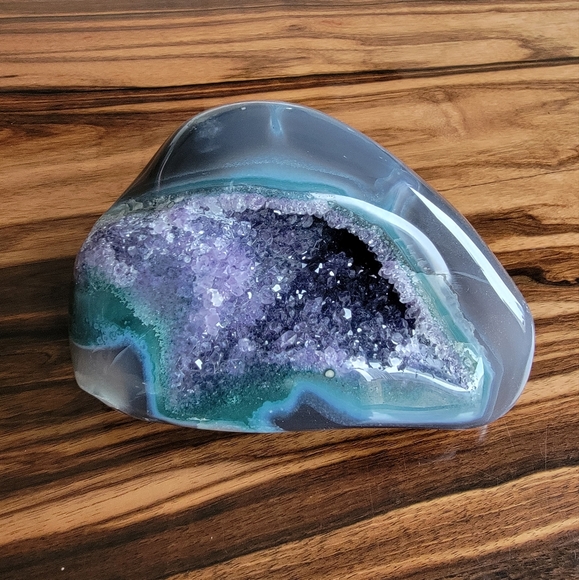 Crystal Geode - Picture 2 of 9